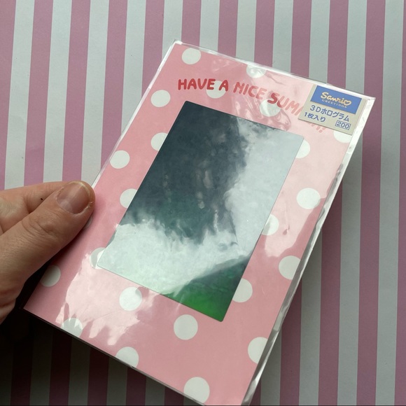 Vintage Sanrio - Hello Kitty "Have a nice summer" lenticular postcard. AS IS. - Picture 2 of 4